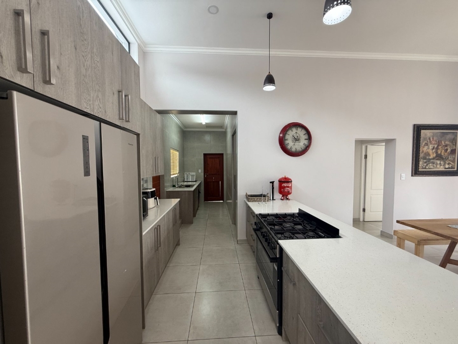 3 Bedroom Property for Sale in Kosmos Ridge North West